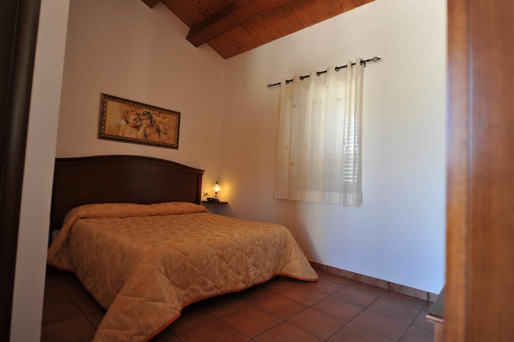 Oasi Di Cava Ispica Villa Pietre Nere San Zagaria Szoba fotó