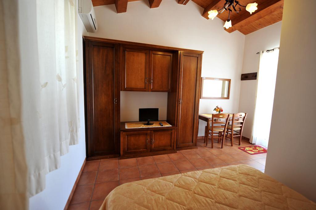 Oasi Di Cava Ispica Villa Pietre Nere San Zagaria Szoba fotó