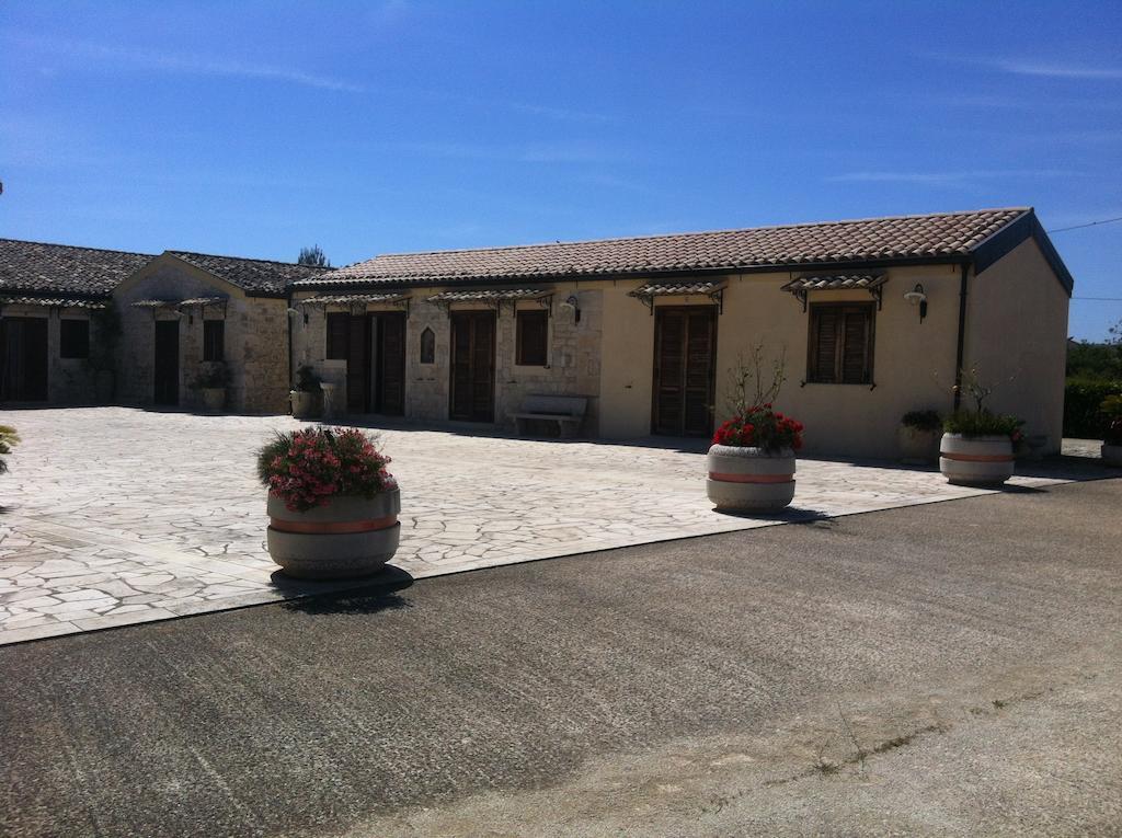 Oasi Di Cava Ispica Villa Pietre Nere San Zagaria Kültér fotó