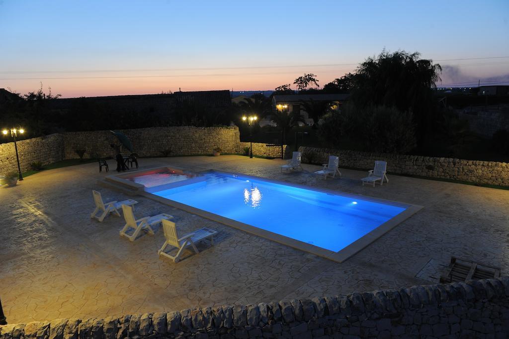 Oasi Di Cava Ispica Villa Pietre Nere San Zagaria Kültér fotó