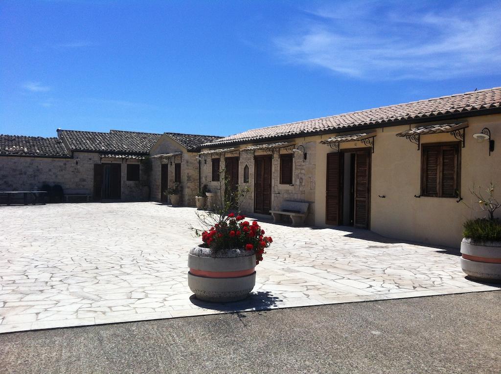 Oasi Di Cava Ispica Villa Pietre Nere San Zagaria Kültér fotó