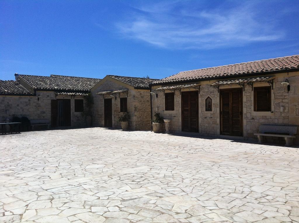 Oasi Di Cava Ispica Villa Pietre Nere San Zagaria Kültér fotó
