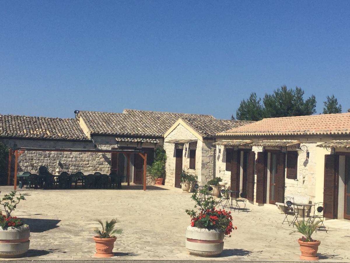 Oasi Di Cava Ispica Villa Pietre Nere San Zagaria Kültér fotó